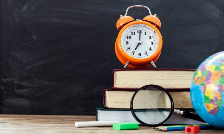 USCPAの勉強時間は実際はどれくらい？科目別だと？【勉強時間を減らすコツも】