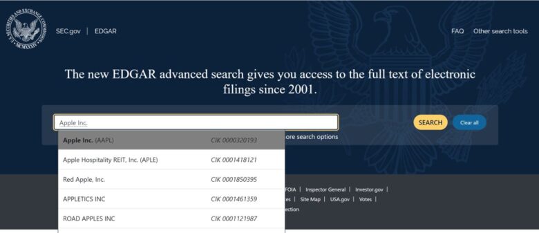 EDGARの検索ボックスにAPPLEと入力